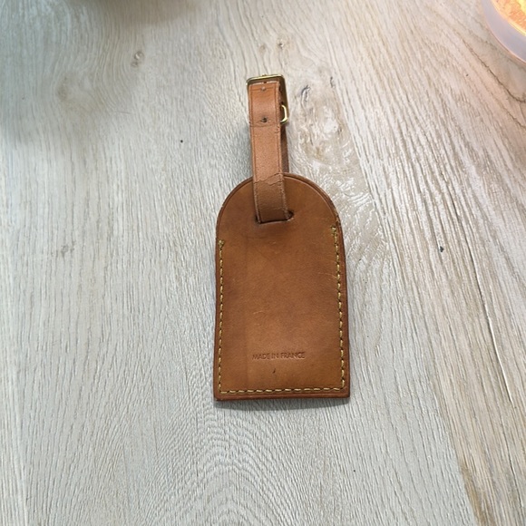 Louis Vuitton Luggage Tag - Picture 5 of 5